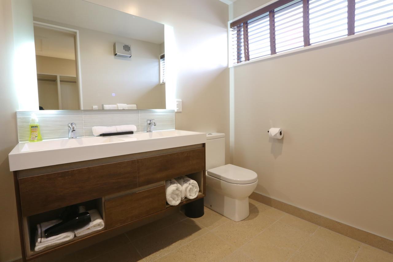Golden Sun Apartment -Two Bedrooms, Three Bedrooms Christchurch Luaran gambar
